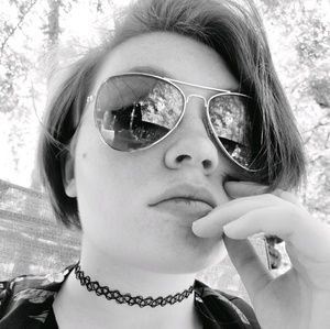 Meet your Posher, Kylee